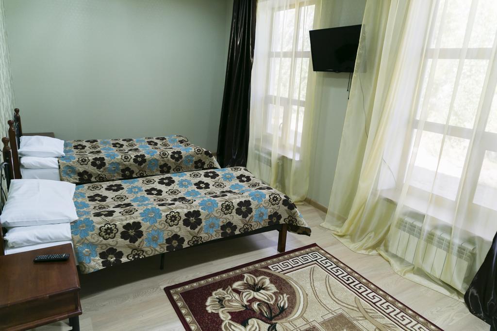 Hôtel Green Land à Aktobé Chambre photo