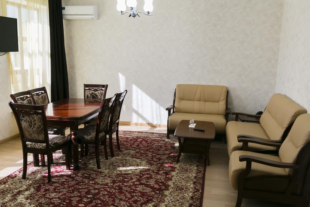 Hôtel Green Land à Aktobé Chambre photo