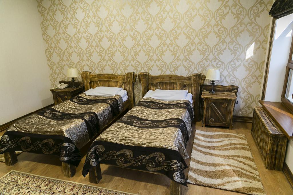 Hôtel Green Land à Aktobé Chambre photo